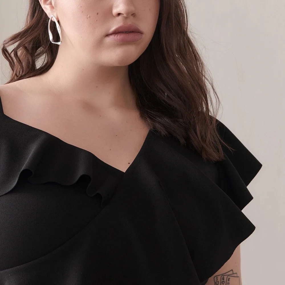 Asymmetrical Ruffled Top - Picture 4 of 4